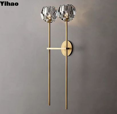 comprare Lampade da letto esagonali trasparenti K9 di vetro montate a parete Finitura in nichel lucidato fabbricazione online
