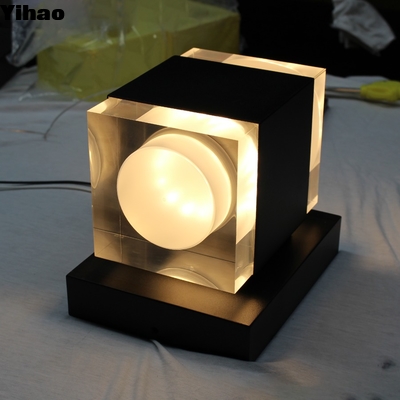 comprare Modern LED Wall Lamp with Crystal Shade Warm White 3500K fabbricazione online