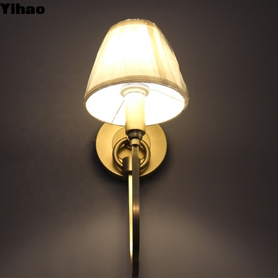 comprare Modern Brass LED Wall Lamp with Warm White Light for Living Room fabbricazione online
