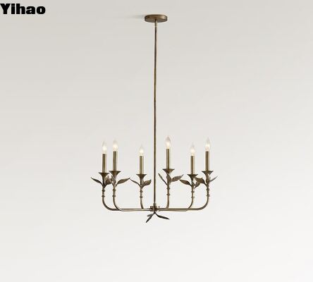 Candelabro a pendente a finitura in ottone antico a LED con altezza regolabile per soggiorno e camera da letto