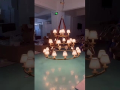 Concentrarsi sulla produzione di apparecchi di illuminazione in ottone personalizzati